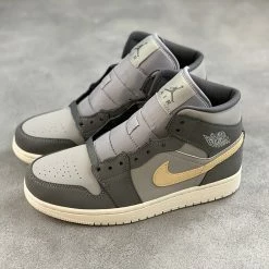 Fit Sporting Goods Air Jordan 1 Mid Light Grey/Dark Grey BQ6472-020 12 Fit Sporting Goods Air Jordan 1 Mid Light Grey/Dark Grey BQ6472-020 -Fit Sporting Goods Sales Store Air Jordan 1 Mid Light Grey Dark Grey BQ6472 020 2