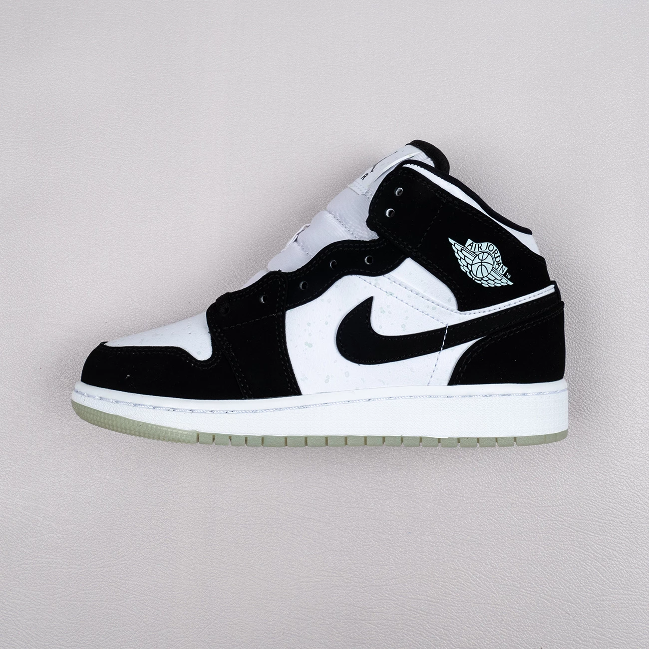 Fit Sporting Goods Air Jordan 1 Mid SE GS “Panda” White/Black-Teal Tint BQ6931-103 4 Fit Sporting Goods Air Jordan 1 Mid SE GS “Panda” White/Black-Teal Tint BQ6931-103 - Image 2