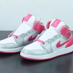 Fit Sporting Goods Air Jordan 1 Mid White/Metallic Platinum-Dynamic Pink 555112-109 For Sale 17 Fit Sporting Goods Air Jordan 1 Mid White/Metallic Platinum-Dynamic Pink 555112-109 For Sale -Fit Sporting Goods Sales Store Air Jordan 1 Mid White Metallic Platinum Dynamic Pink 555112 109 For Sale 5