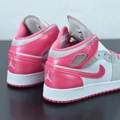 Fit Sporting Goods Air Jordan 1 Mid White/Metallic Platinum-Dynamic Pink 555112-109 For Sale 18 Fit Sporting Goods Air Jordan 1 Mid White/Metallic Platinum-Dynamic Pink 555112-109 For Sale -Fit Sporting Goods Sales Store Air Jordan 1 Mid White Metallic Platinum Dynamic Pink 555112 109 For Sale 6