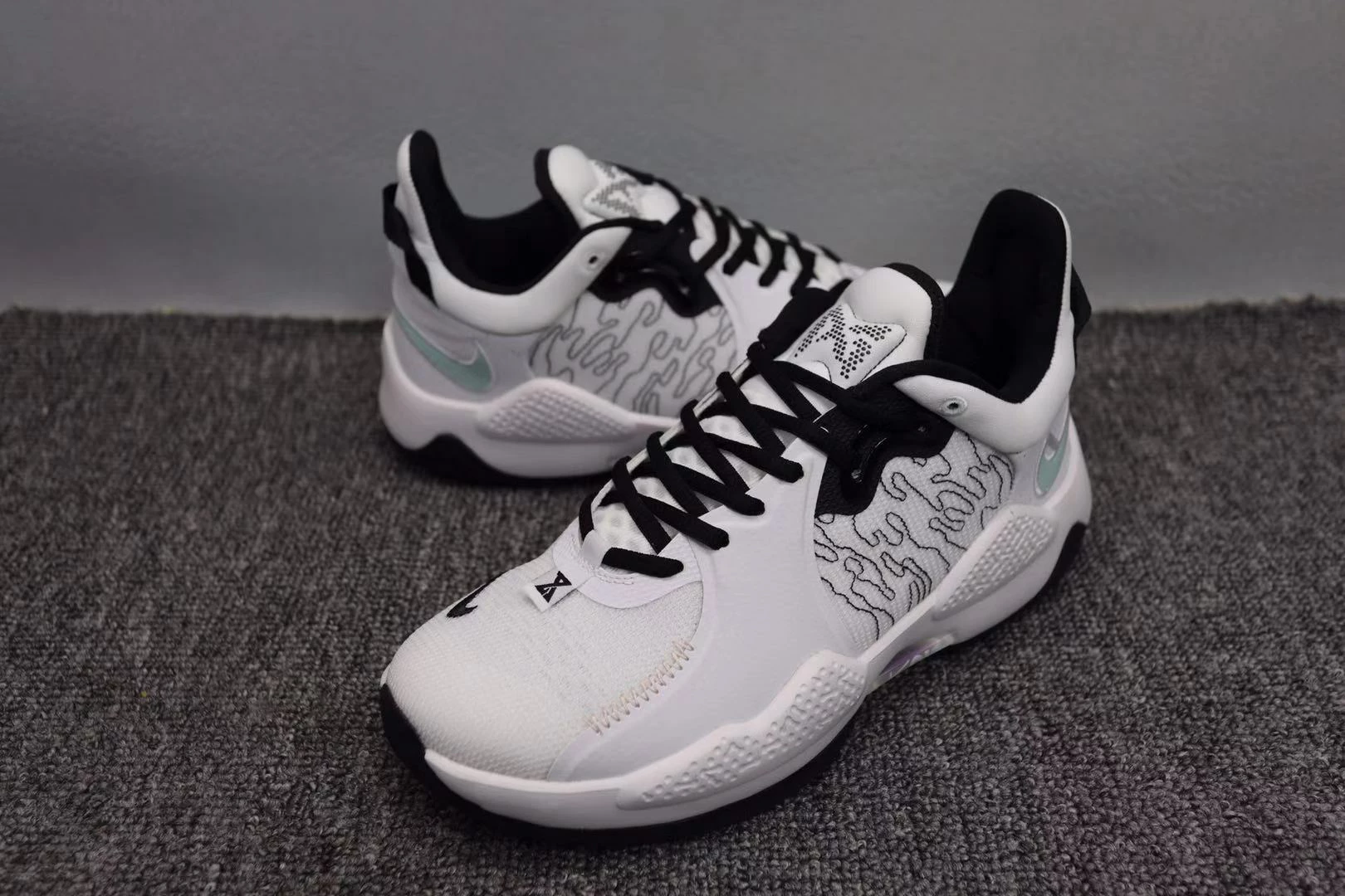 Fit Sporting Goods Nike PG 5 White/Multicolor/Glacier Blue CW3143-100 For Sale 6 Fit Sporting Goods Nike PG 5 White/Multicolor/Glacier Blue CW3143-100 For Sale - Image 5