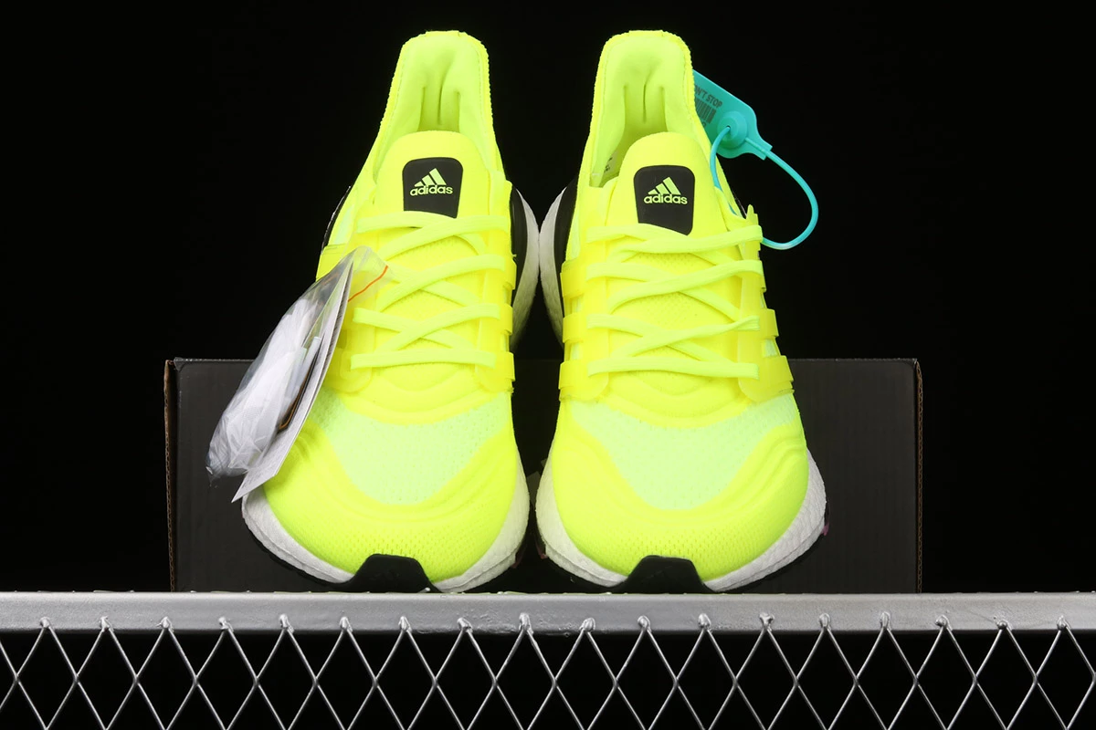 Fit Sporting Goods Adidas Ultra Boost 2021 Solar Yellow/White-Screaming Pink FY0373 8 Fit Sporting Goods Adidas Ultra Boost 2021 Solar Yellow/White-Screaming Pink FY0373 - Image 6